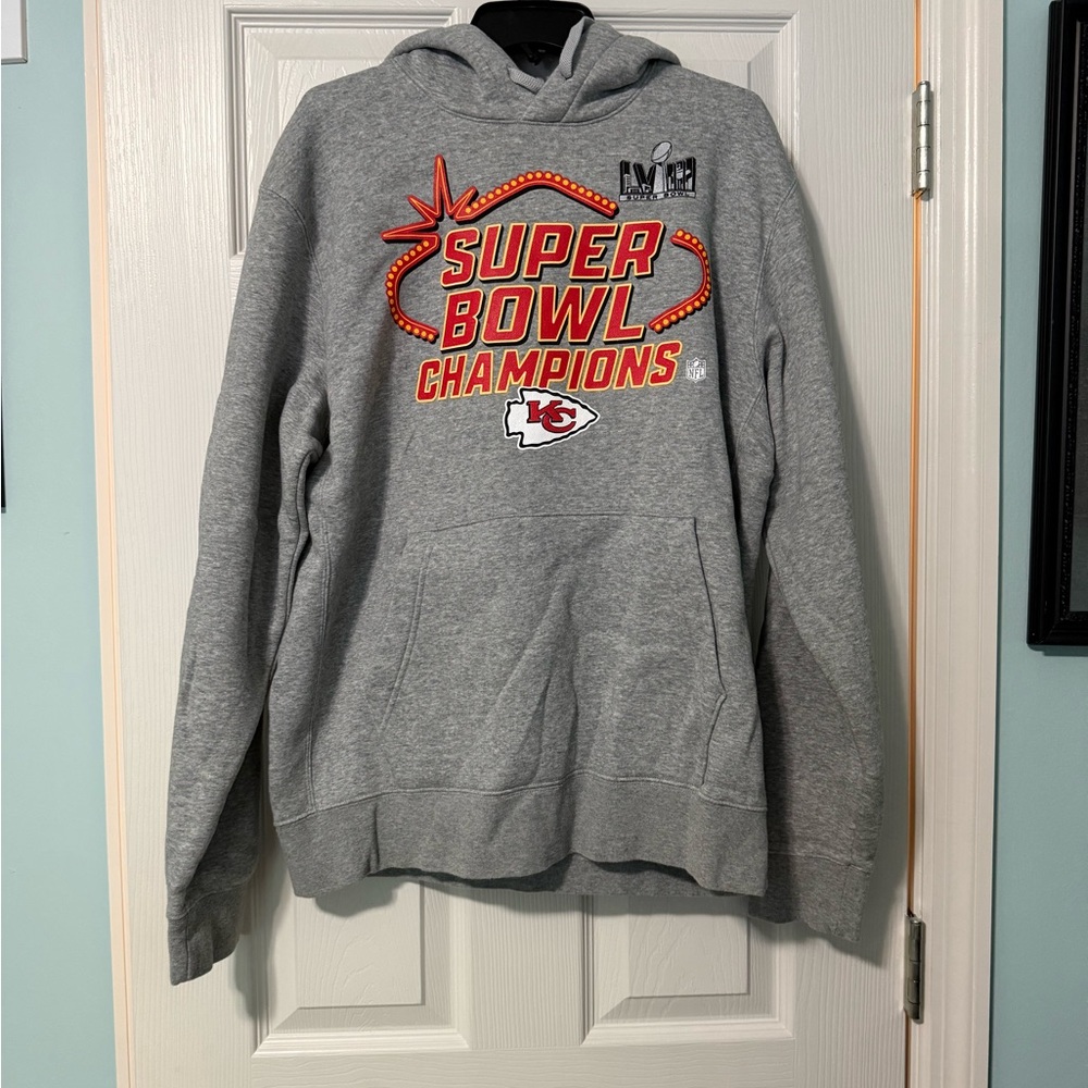 NWOT Gray KC Chief Super Bowl Champions Hoodie